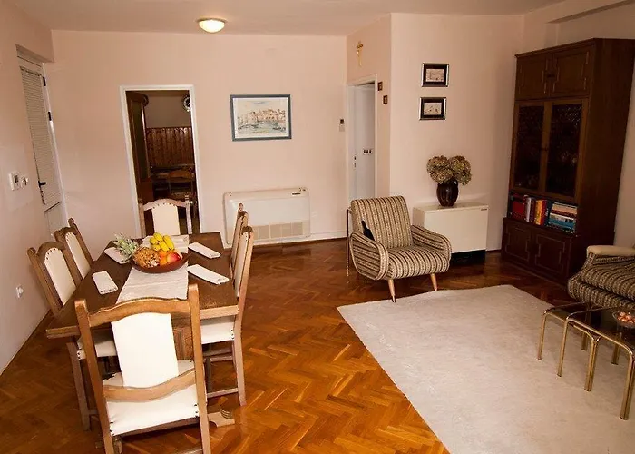 Apartment Panorama Rozat
